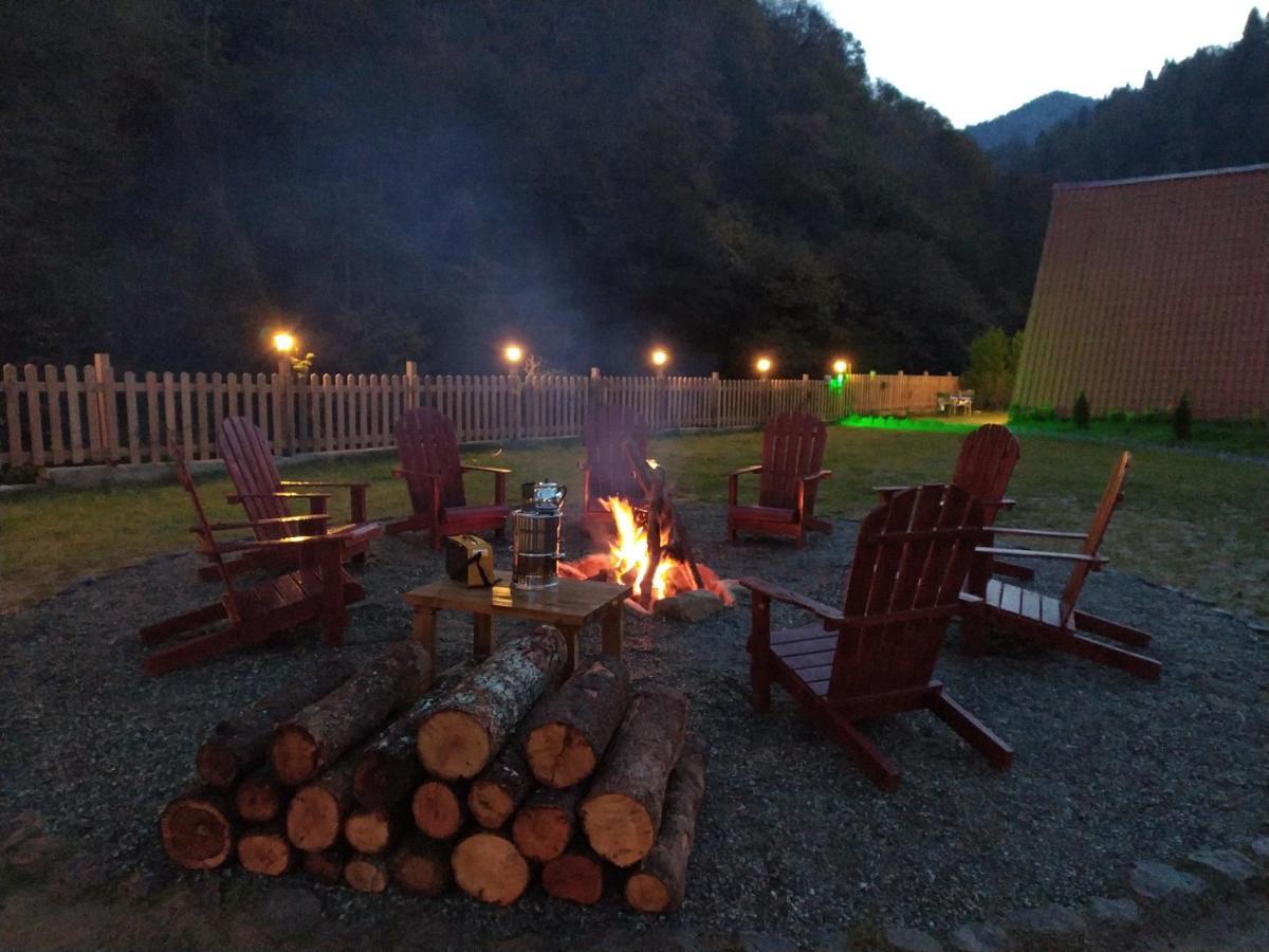 Dream River Exclusive Bungalow Rize Exteriör bild