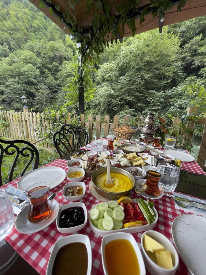 Dream River Exclusive Bungalow Rize Exteriör bild