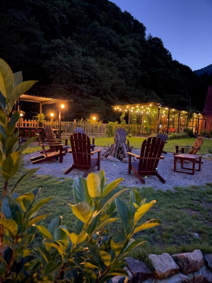Dream River Exclusive Bungalow Rize Exteriör bild