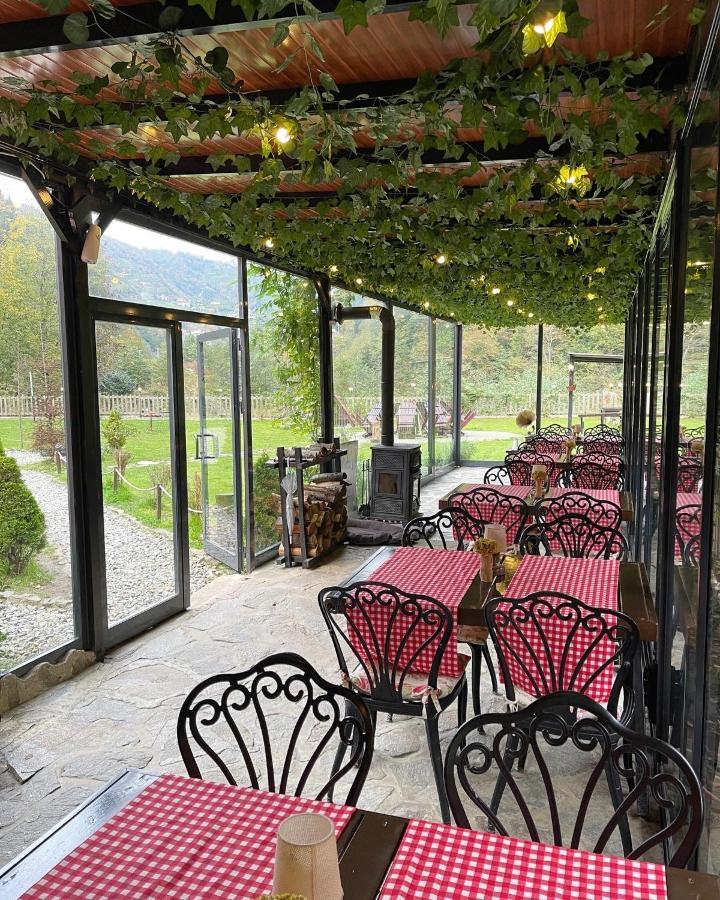 Dream River Exclusive Bungalow Rize Exteriör bild