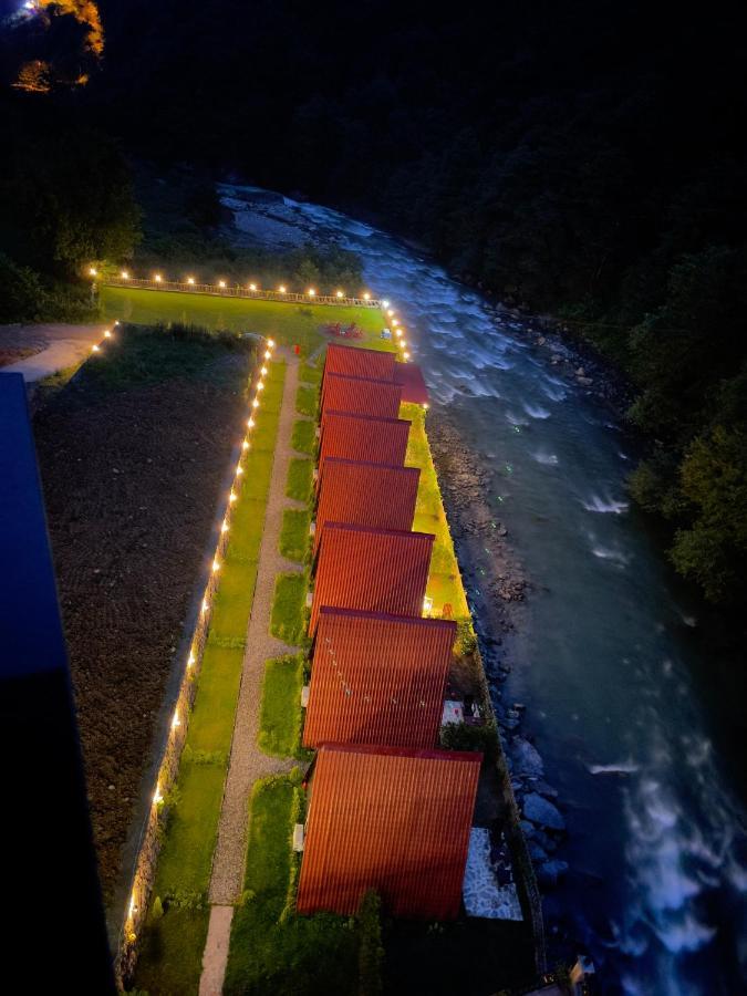 Dream River Exclusive Bungalow Rize Exteriör bild