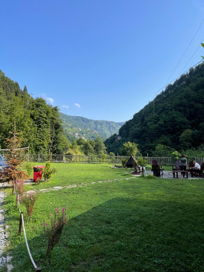 Dream River Exclusive Bungalow Rize Exteriör bild